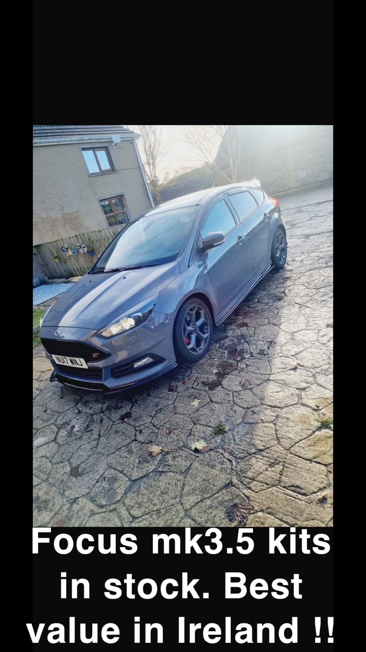 Focus Mk3.5 Side skirts