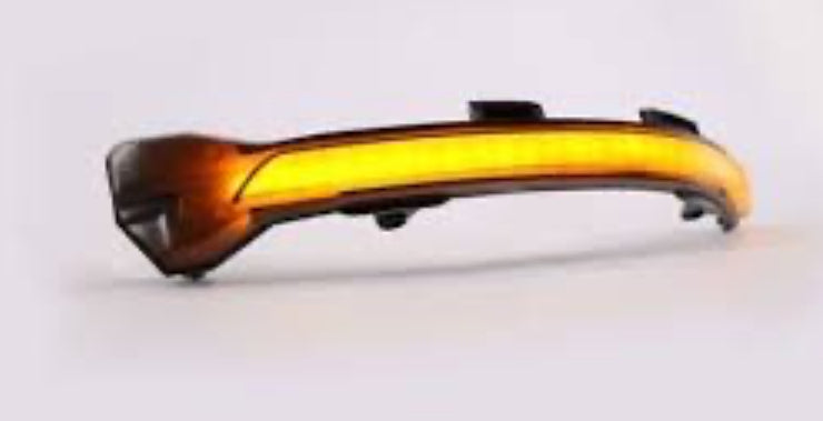 VW Golf 7 / 7.5 Dynamic Mirror Indicators