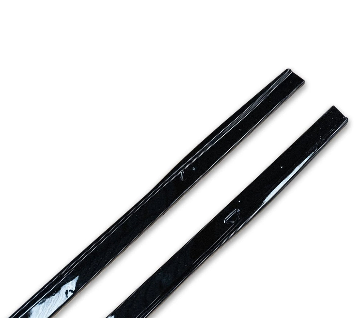 VOLKSWAGEN GOLF MK8 GTI/R 2020+ GLOSS BLACK SIDE SKIRT SPLITTERS