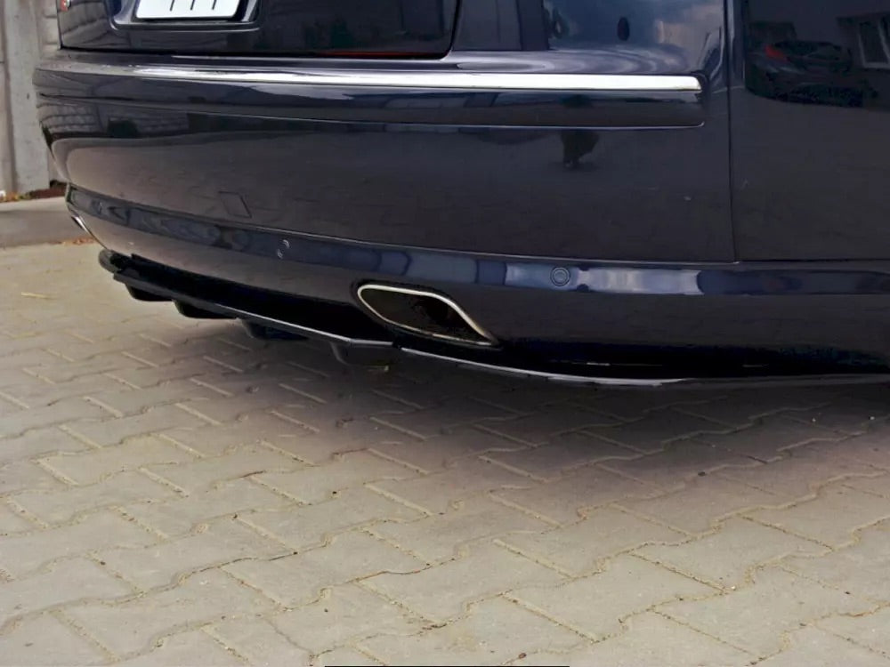 CENTRAL REAR SPLITTER-WITH VERTICAL BARS- AUDI S8 D3 (2006-2010)