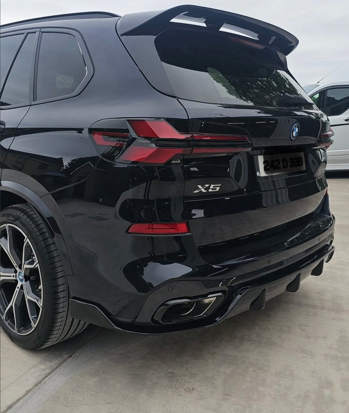 BMW X5 G05 PRE 19/22 & LCI 2023+ FLICK SPOILER