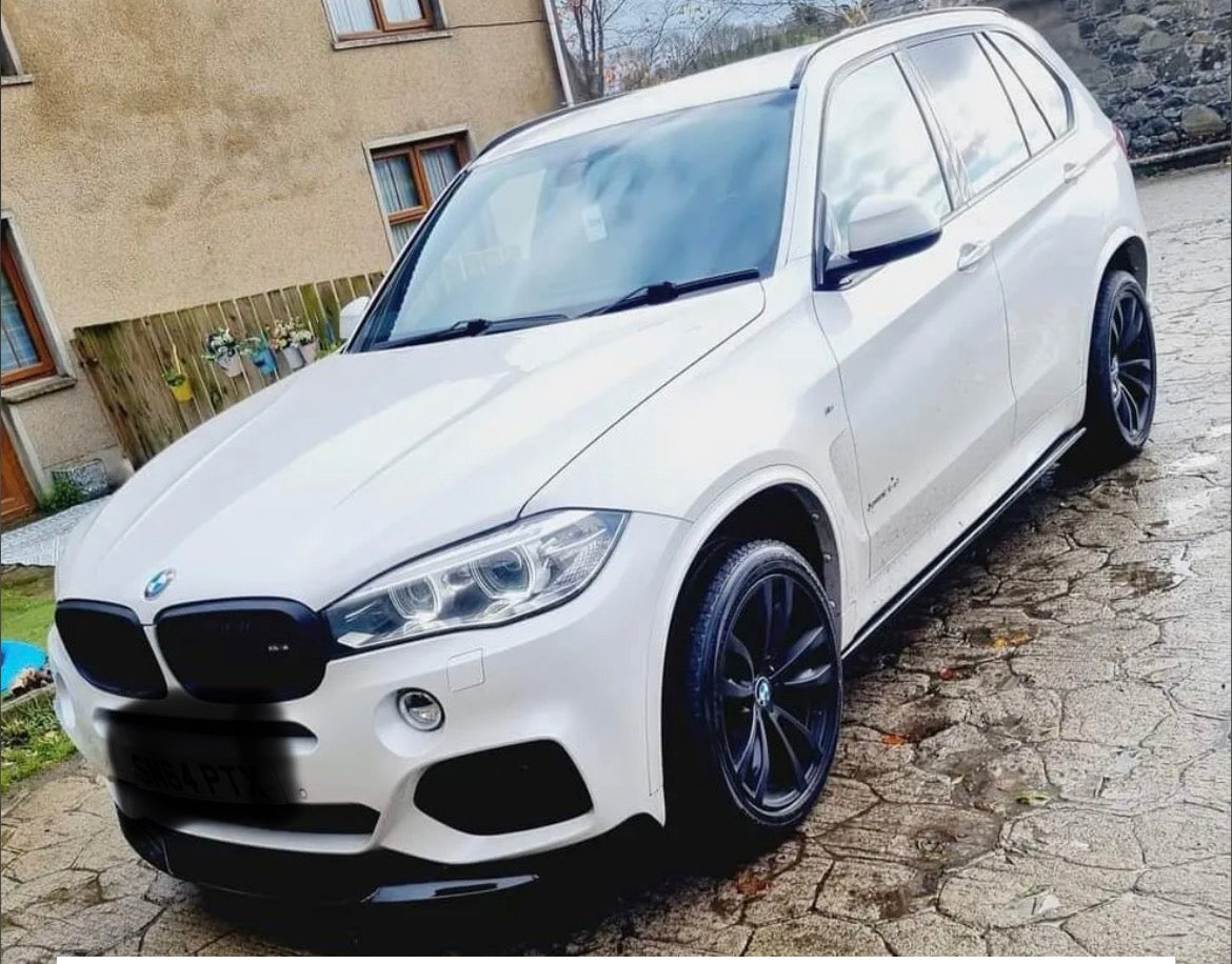 BMW X5 F15 M PERFORMANCE AERO KIT GLOSS BLACK