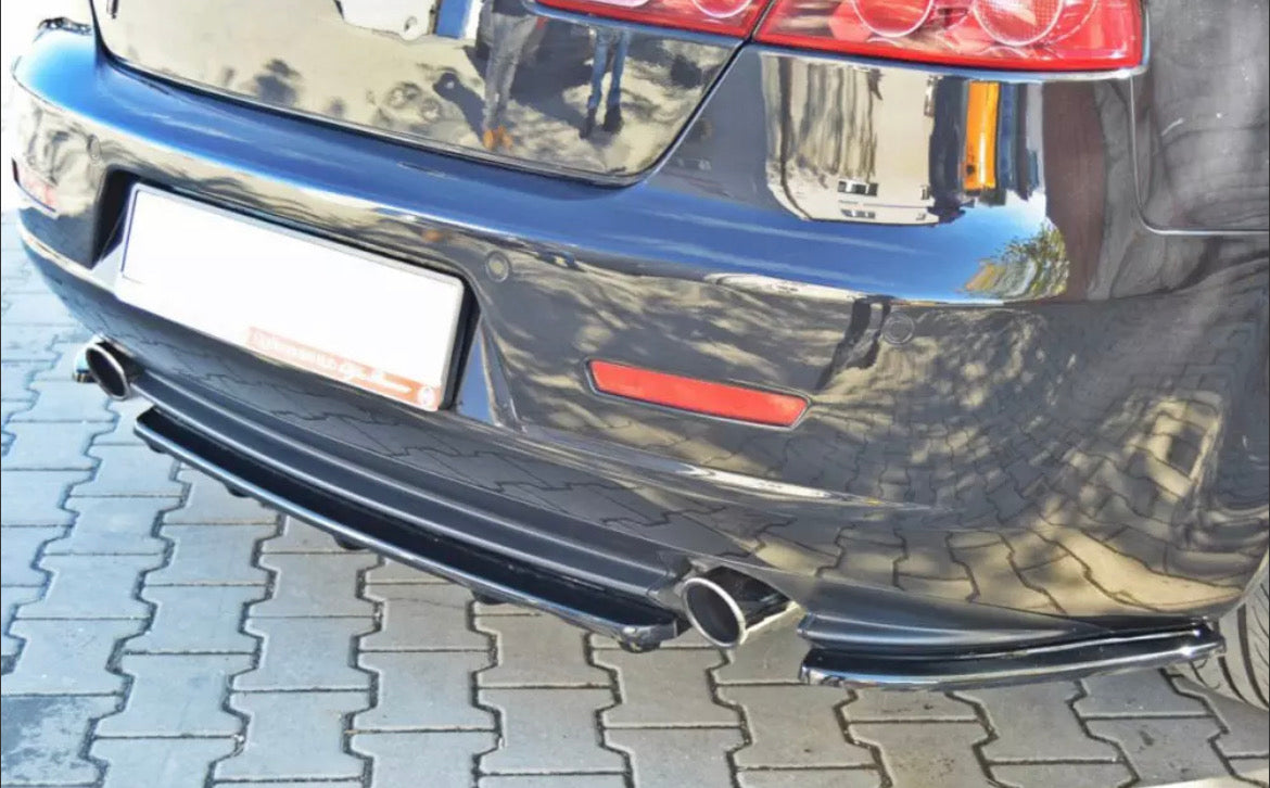 CENTRAL REAR SPLITTER ALFA ROMEO 159 -with vertical bars- (2005-2011)