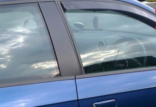 AUDI A3 3drs 8P 04 -11 on Brand New Heko Brand New 2 Piece Heko Wind Deflectors