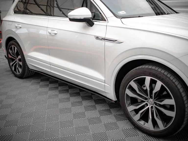 SIDE SKIRTS DIFFUSERS VW TOUAREG R-LINE MK3 (2018+