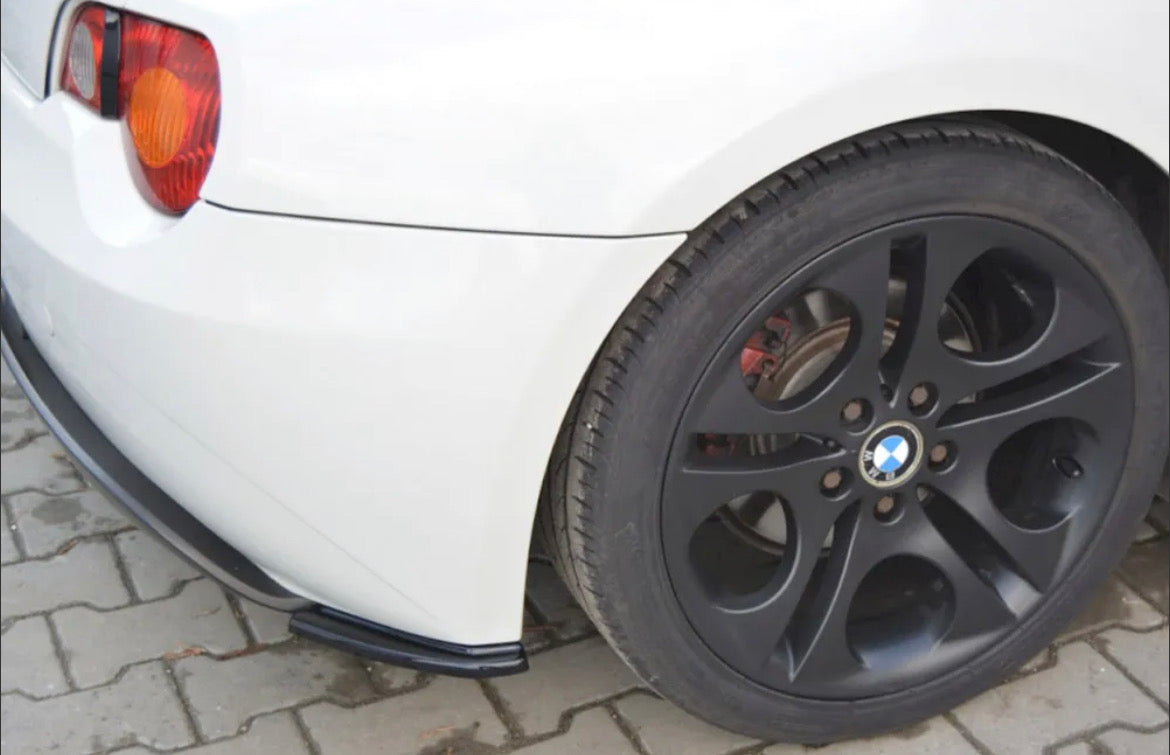 REAR SIDE SPLITTERS BMW Z4 E85 / E86 PREFACE (2002-2006)