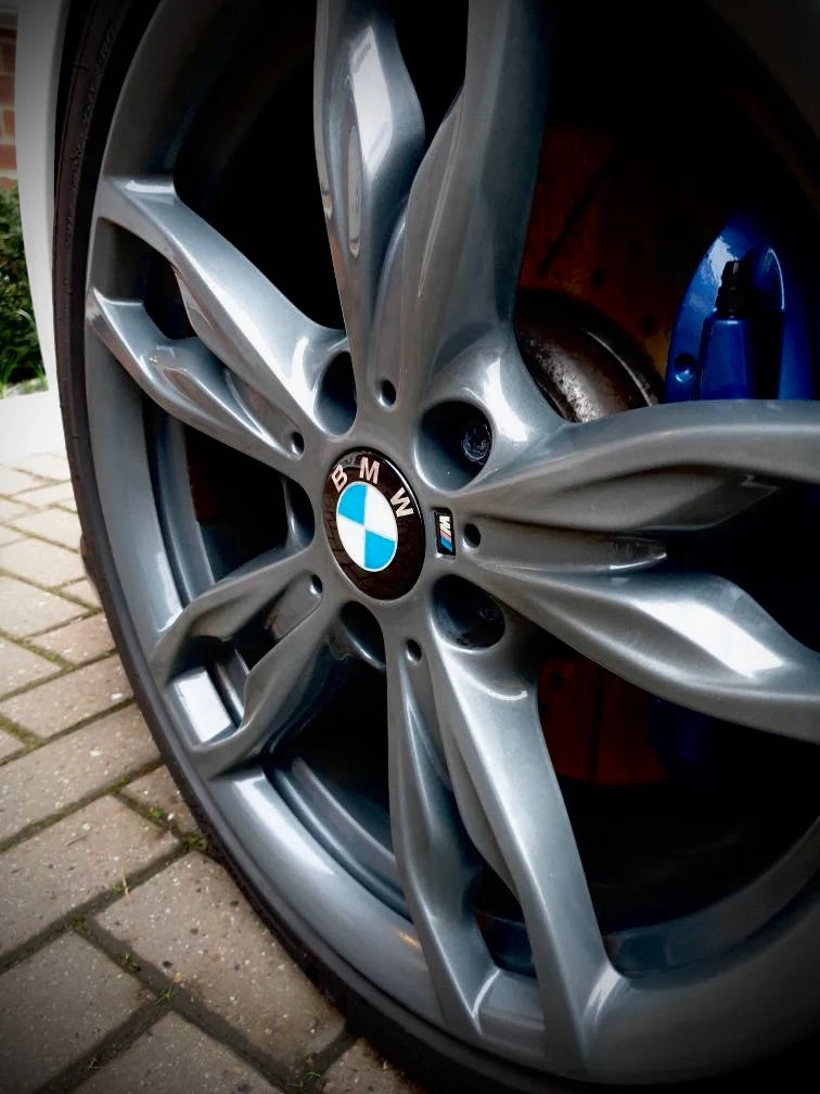 BMW DECHROMED CENTRE CAPS F SERIES