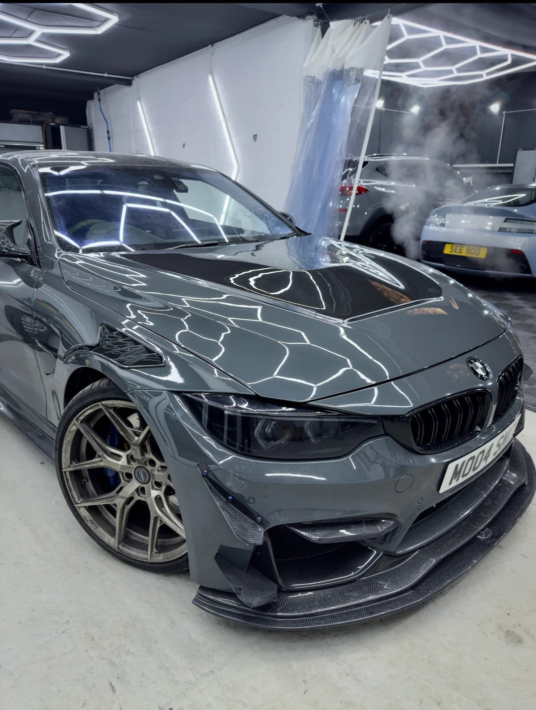 BMW DRY CARBON GTS BONNET F80/82