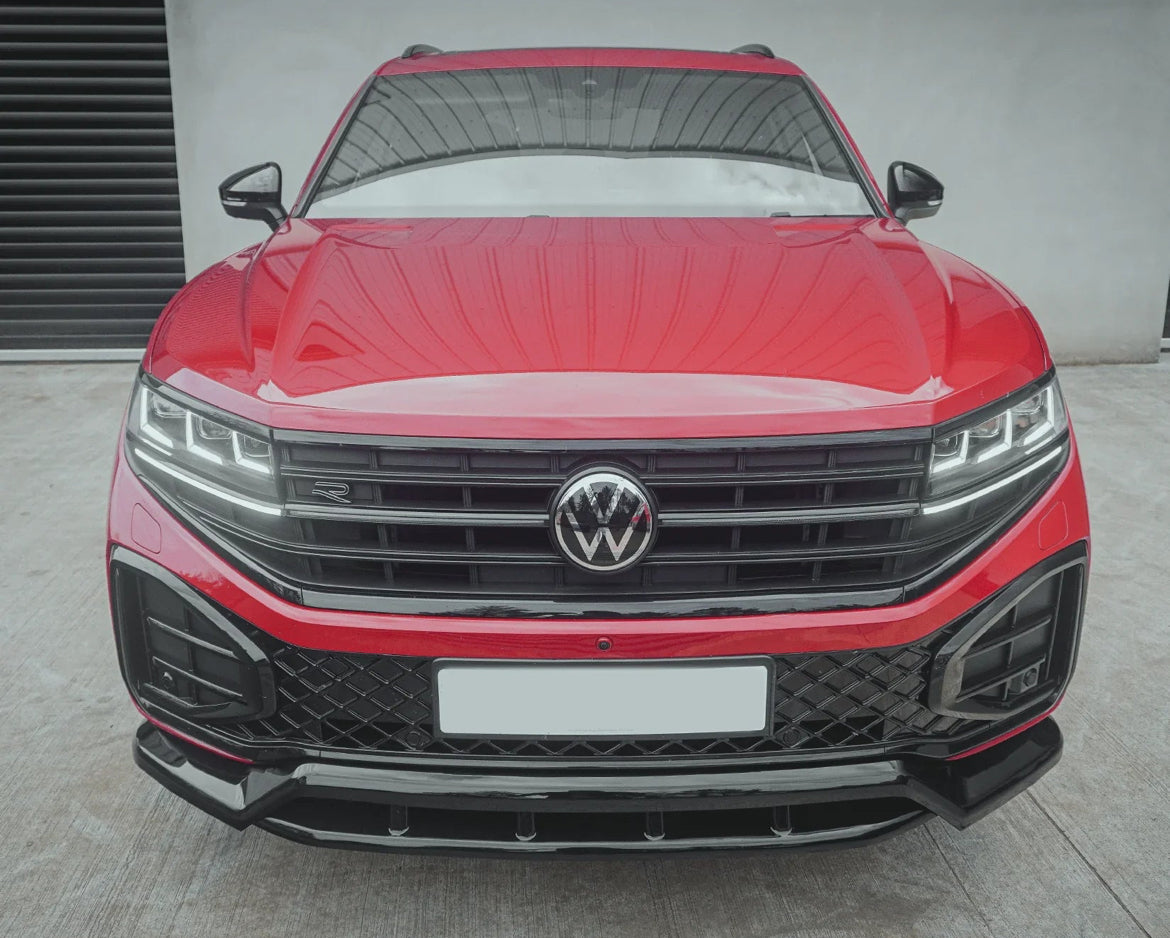 VOLKSWAGEN TOUAREG MK3 FACELIFT R LINE 2023+ FRONT SPLITTER IN GLOSS BLACK