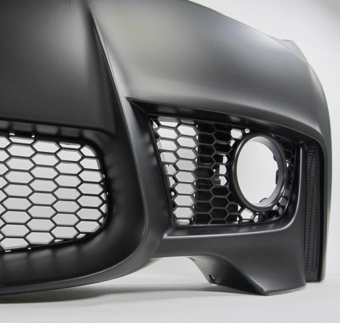 NEW FULL Front bumper with grills M1 Look and style For BMW e81 e82 e87 e88